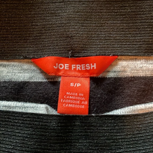 Joe Fresh striped skirt - Picture 3 of 3